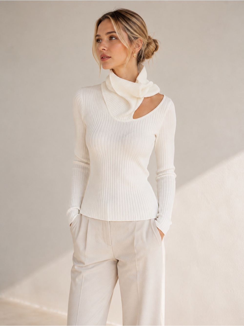 Courrèges White Rib Knit Cutout Turtleneck Logo Sweater Top Sz Small